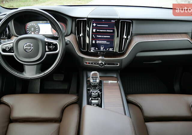 Вольво ХС60 2021 в Львове на Automoto.ua Коричневый Вольво ХС60, объемом двигателя 2 л и пробегом 141 тыс. км за 43500 $, фото 34 на Automoto.ua