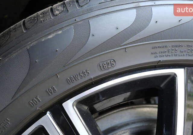 Вольво ХС60 2021 в Львове на Automoto.ua Коричневый Вольво ХС60, объемом двигателя 2 л и пробегом 141 тыс. км за 43500 $, фото 22 на Automoto.ua