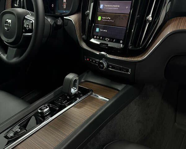 Коричневый Вольво ХС60, объемом двигателя 1.97 л и пробегом 6 тыс. км за 43500 $, фото 30 на Automoto.ua