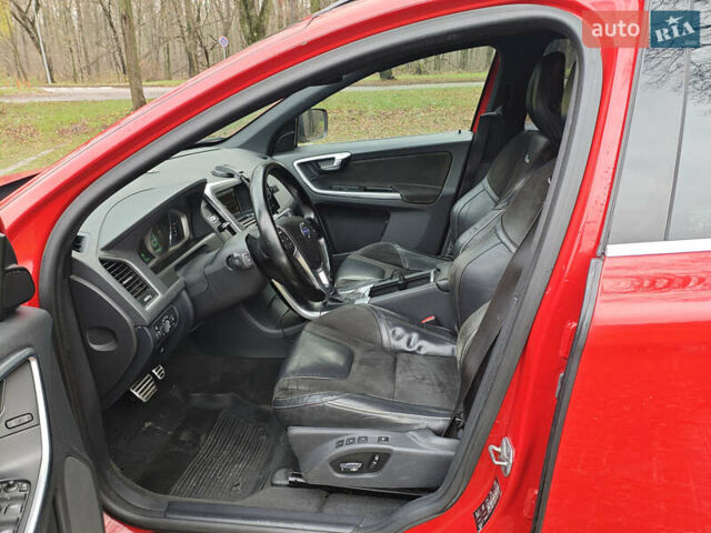 Красный Вольво ХС60, объемом двигателя 2.4 л и пробегом 345 тыс. км за 18500 $, фото 8 на Automoto.ua