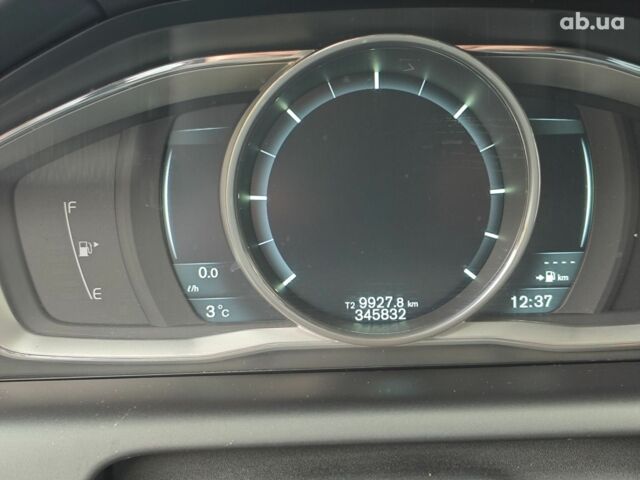 Красный Вольво ХС60, объемом двигателя 2.4 л и пробегом 345 тыс. км за 18500 $, фото 19 на Automoto.ua