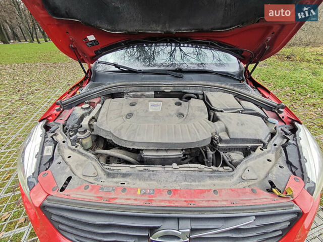 Красный Вольво ХС60, объемом двигателя 2.4 л и пробегом 345 тыс. км за 18500 $, фото 30 на Automoto.ua