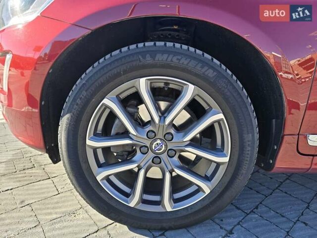 Червоний Вольво ХС60, об'ємом двигуна 2.4 л та пробігом 212 тис. км за 23000 $, фото 12 на Automoto.ua