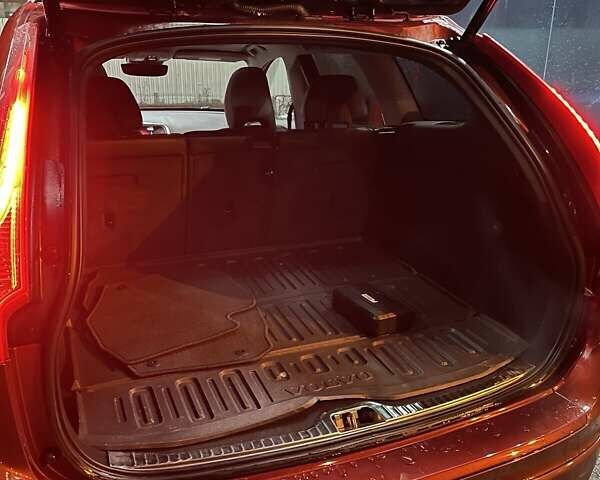 Красный Вольво ХС60, объемом двигателя 1.97 л и пробегом 156 тыс. км за 18250 $, фото 10 на Automoto.ua