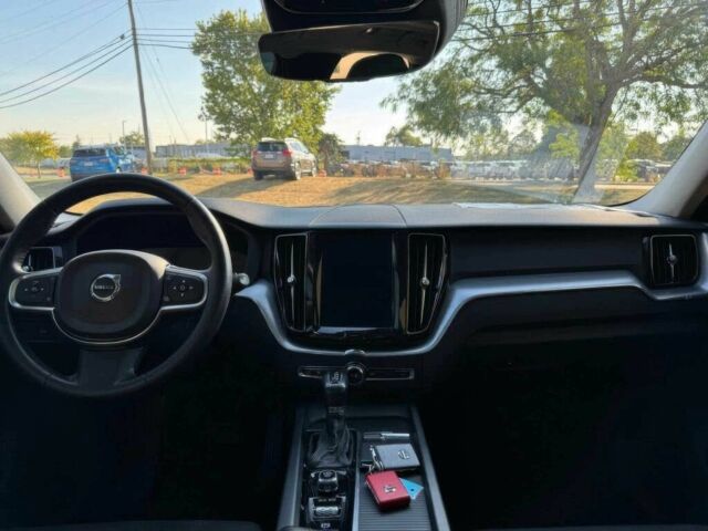 Червоний Вольво ХС60, об'ємом двигуна 2 л та пробігом 44 тис. км за 10100 $, фото 10 на Automoto.ua