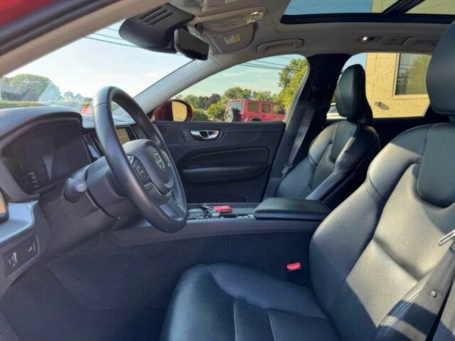 Червоний Вольво ХС60, об'ємом двигуна 2 л та пробігом 44 тис. км за 10100 $, фото 9 на Automoto.ua