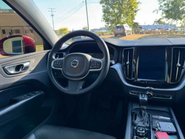 Червоний Вольво ХС60, об'ємом двигуна 2 л та пробігом 44 тис. км за 10100 $, фото 8 на Automoto.ua