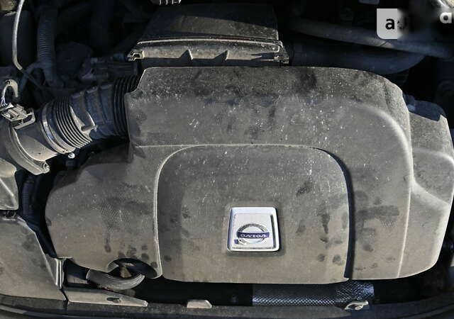 Вольво ХС60, объемом двигателя 2 л и пробегом 299 тыс. км за 15000 $, фото 25 на Automoto.ua