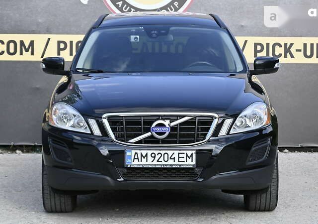 Вольво ХС60, объемом двигателя 2 л и пробегом 299 тыс. км за 15000 $, фото 5 на Automoto.ua