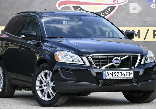Вольво ХС60, объемом двигателя 2 л и пробегом 299 тыс. км за 15000 $, фото 1 на Automoto.ua