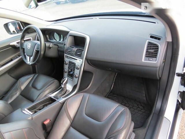 Вольво ХС60, объемом двигателя 2 л и пробегом 95 тыс. км за 24500 $, фото 19 на Automoto.ua