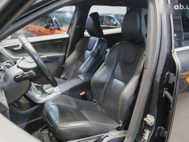 Вольво ХС60, объемом двигателя 2 л и пробегом 227 тыс. км за 24500 $, фото 9 на Automoto.ua
