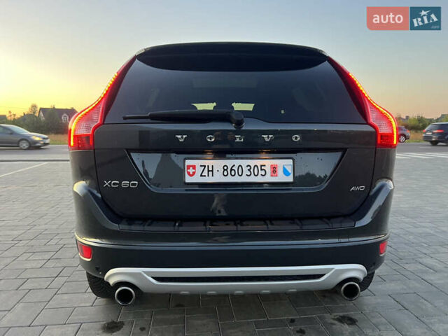 Вольво ХС60, об'ємом двигуна 2.4 л та пробігом 241 тис. км за 15000 $, фото 12 на Automoto.ua