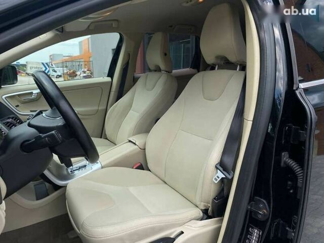 Вольво ХС60, об'ємом двигуна 2 л та пробігом 246 тис. км за 12590 $, фото 22 на Automoto.ua
