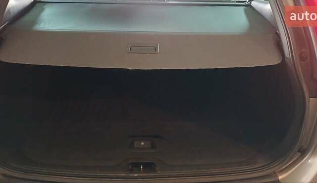 Вольво ХС60 2011 в Дубно на Automoto.ua Вольво ХС60, объемом двигателя 2.4 л и пробегом 285 тыс. км за 15900 $, фото 10 на Automoto.ua