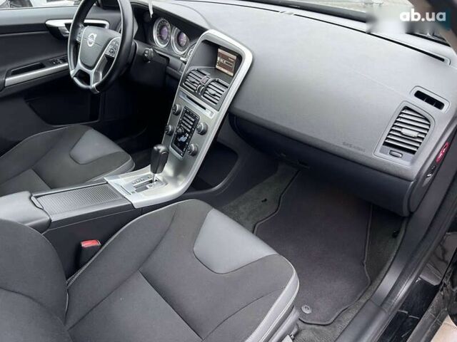 Вольво ХС60, объемом двигателя 2.4 л и пробегом 208 тыс. км за 14990 $, фото 28 на Automoto.ua