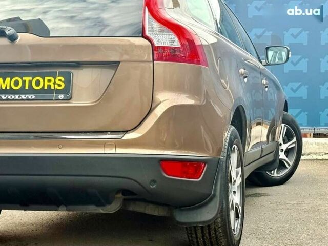 Вольво ХС60, об'ємом двигуна 2.4 л та пробігом 139 тис. км за 14999 $, фото 15 на Automoto.ua