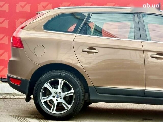 Вольво ХС60, об'ємом двигуна 2.4 л та пробігом 139 тис. км за 14999 $, фото 22 на Automoto.ua