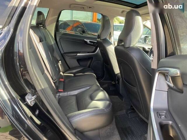 Вольво ХС60, об'ємом двигуна 2.5 л та пробігом 130 тис. км за 16500 $, фото 22 на Automoto.ua