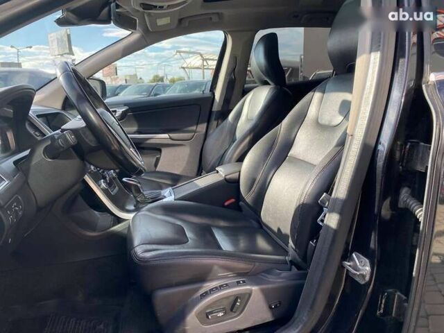 Вольво ХС60, об'ємом двигуна 2.5 л та пробігом 130 тис. км за 16500 $, фото 17 на Automoto.ua