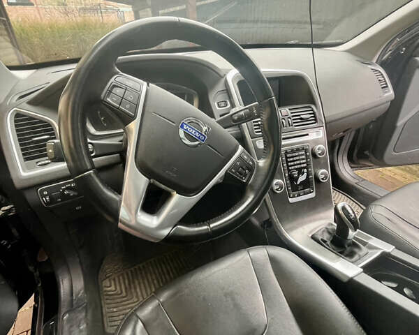 Вольво ХС60, об'ємом двигуна 2.5 л та пробігом 117 тис. км за 19000 $, фото 11 на Automoto.ua