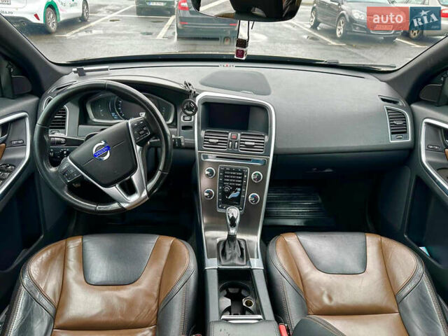 Вольво ХС60, объемом двигателя 2.95 л и пробегом 207 тыс. км за 17000 $, фото 13 на Automoto.ua