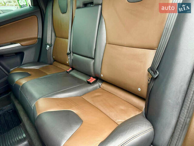 Вольво ХС60, объемом двигателя 2.95 л и пробегом 207 тыс. км за 17000 $, фото 12 на Automoto.ua