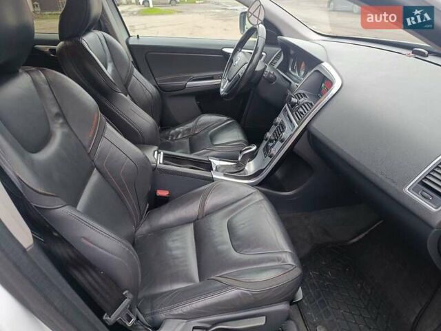 Вольво ХС60, об'ємом двигуна 2 л та пробігом 172 тис. км за 27900 $, фото 10 на Automoto.ua