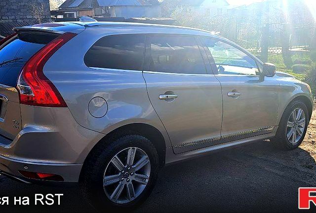 Вольво ХС60, объемом двигателя 2 л и пробегом 172 тыс. км за 16200 $, фото 3 на Automoto.ua