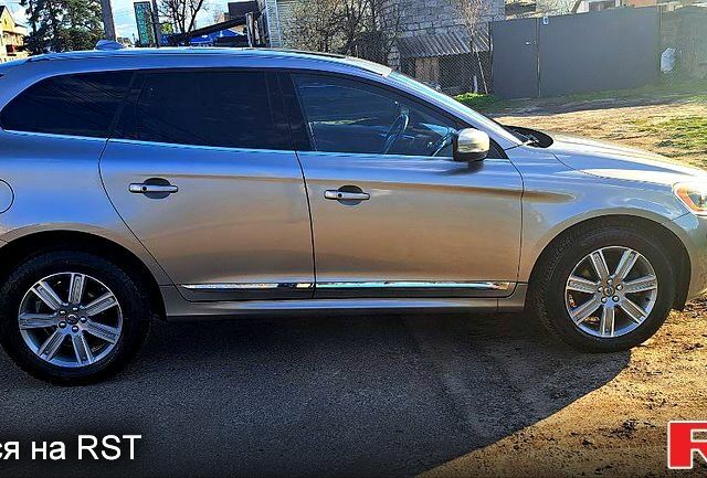 Вольво ХС60, объемом двигателя 2 л и пробегом 172 тыс. км за 16200 $, фото 2 на Automoto.ua