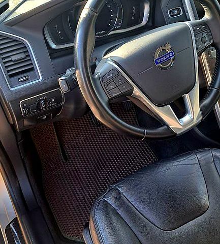 Вольво ХС60, объемом двигателя 2 л и пробегом 172 тыс. км за 16200 $, фото 8 на Automoto.ua