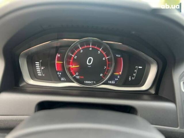 Вольво ХС60, об'ємом двигуна 2 л та пробігом 199 тис. км за 18000 $, фото 9 на Automoto.ua