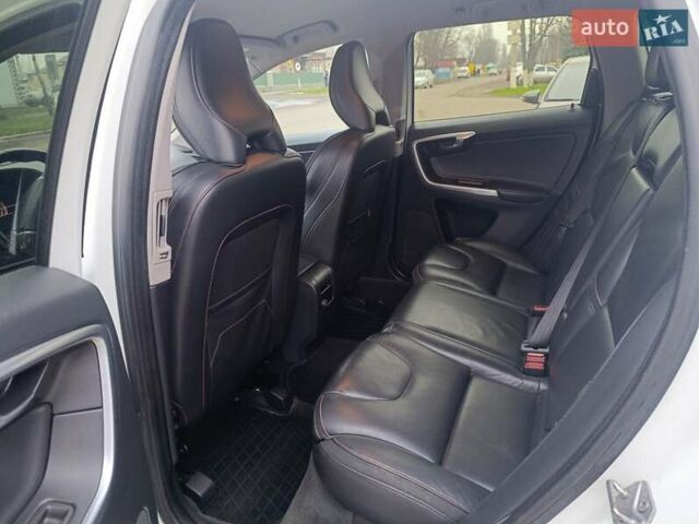 Вольво ХС60, об'ємом двигуна 2 л та пробігом 172 тис. км за 27900 $, фото 6 на Automoto.ua