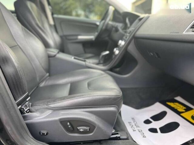 Вольво ХС60, об'ємом двигуна 2 л та пробігом 199 тис. км за 18000 $, фото 11 на Automoto.ua