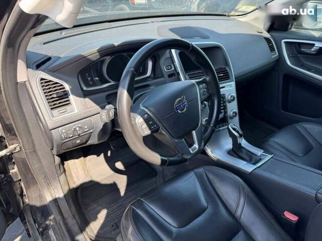 Вольво ХС60, объемом двигателя 2 л и пробегом 235 тыс. км за 11300 $, фото 11 на Automoto.ua