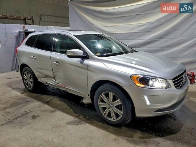 Вольво ХС60, объемом двигателя 2 л и пробегом 72 тыс. км за 2500 $, фото 3 на Automoto.ua