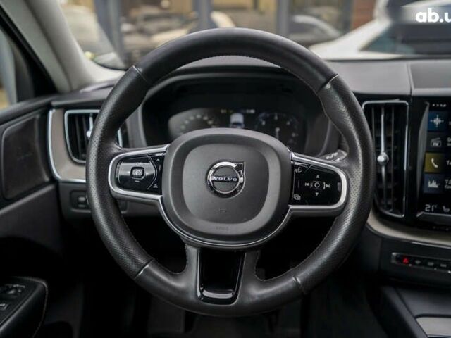 Вольво ХС60, объемом двигателя 2 л и пробегом 200 тыс. км за 29700 $, фото 28 на Automoto.ua