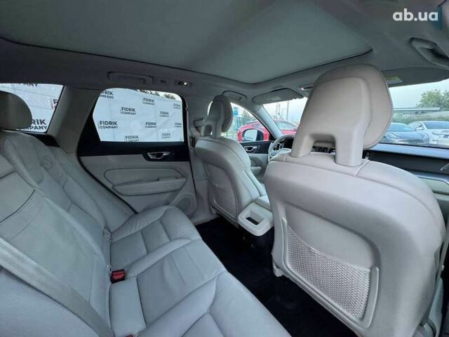 Вольво ХС60, объемом двигателя 2 л и пробегом 208 тыс. км за 19500 $, фото 13 на Automoto.ua