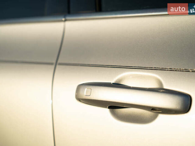 Вольво ХС60 2018 в Черновцах на Automoto.ua Вольво ХС60, объемом двигателя 1.97 л и пробегом 117 тыс. км за 25800 $, фото 15 на Automoto.ua