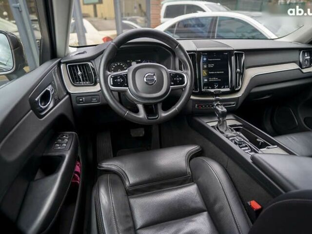 Вольво ХС60, объемом двигателя 2 л и пробегом 200 тыс. км за 29700 $, фото 22 на Automoto.ua