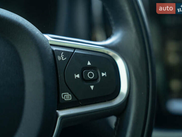 Вольво ХС60 2018 в Черновцах на Automoto.ua Вольво ХС60, объемом двигателя 1.97 л и пробегом 117 тыс. км за 25800 $, фото 25 на Automoto.ua