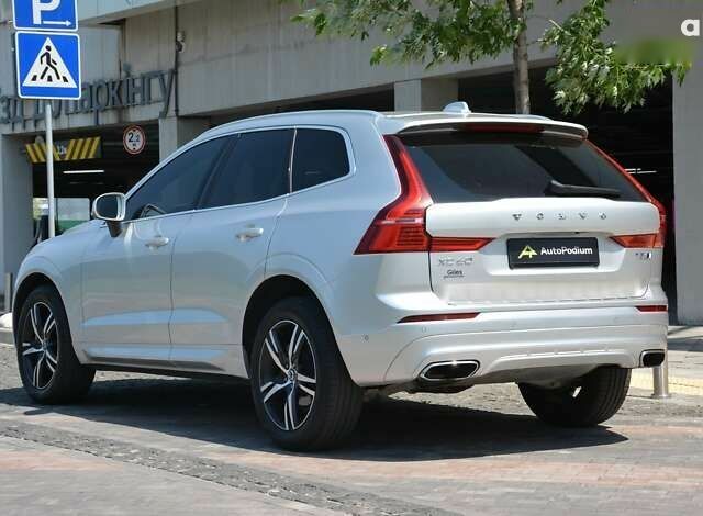 Вольво ХС60, объемом двигателя 2 л и пробегом 46 тыс. км за 26500 $, фото 6 на Automoto.ua