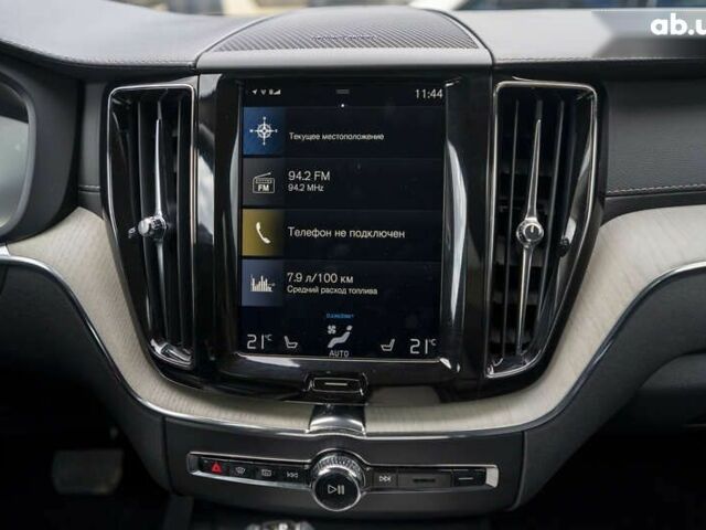 Вольво ХС60, объемом двигателя 2 л и пробегом 200 тыс. км за 29700 $, фото 27 на Automoto.ua