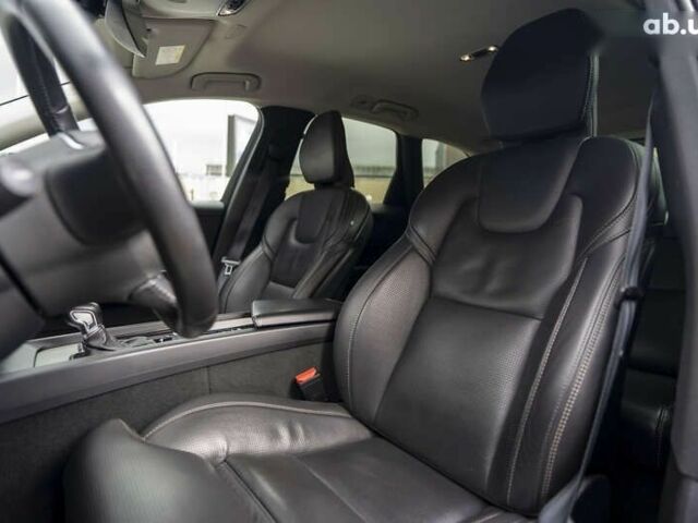 Вольво ХС60, объемом двигателя 2 л и пробегом 200 тыс. км за 29700 $, фото 19 на Automoto.ua