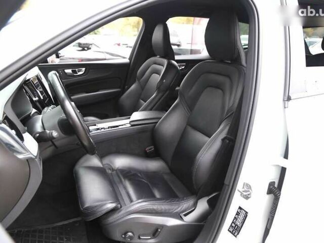 Вольво ХС60, объемом двигателя 2 л и пробегом 192 тыс. км за 32900 $, фото 8 на Automoto.ua