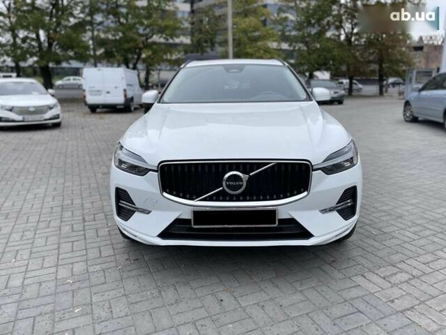 Вольво ХС60, объемом двигателя 0 л и пробегом 49 тыс. км за 34400 $, фото 6 на Automoto.ua