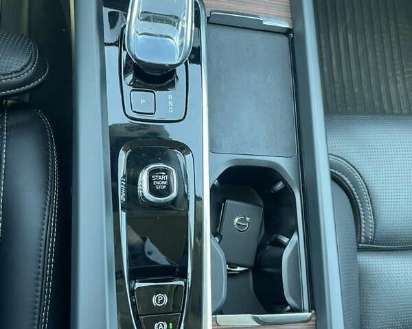 Вольво ХС60, объемом двигателя 0 л и пробегом 29 тыс. км за 49900 $, фото 22 на Automoto.ua