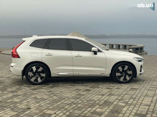 Вольво ХС60, объемом двигателя 0 л и пробегом 15 тыс. км за 65300 $, фото 8 на Automoto.ua