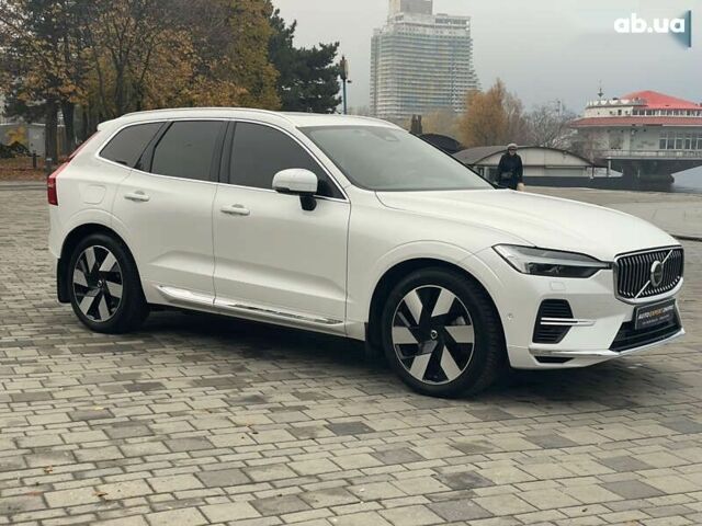 Вольво ХС60, объемом двигателя 0 л и пробегом 15 тыс. км за 65300 $, фото 4 на Automoto.ua