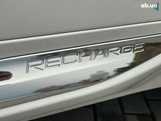 Вольво ХС60, объемом двигателя 0 л и пробегом 15 тыс. км за 65300 $, фото 19 на Automoto.ua